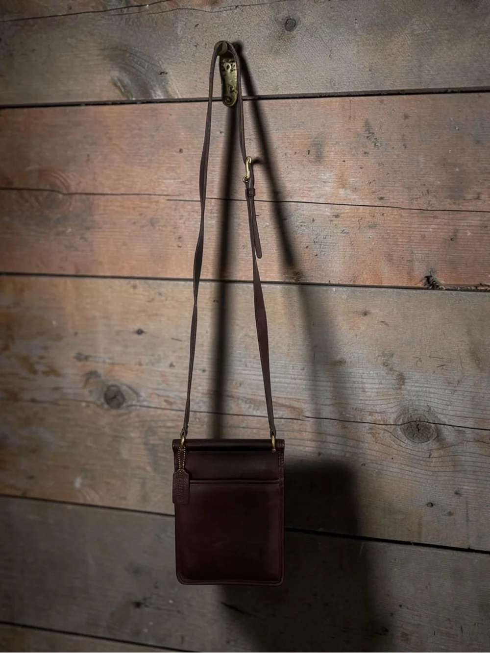 Coach Vintage Classic 92-93 Murphy Bag in Brown leather w/turnlock brass closure
